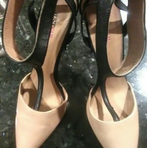 Tan and black brand new heels